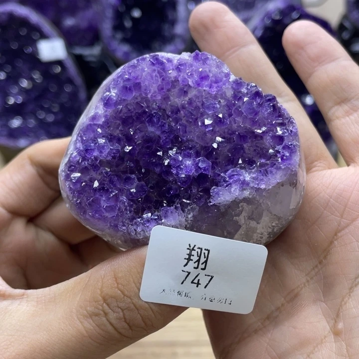 未镶嵌大型摆件（非配饰）紫晶