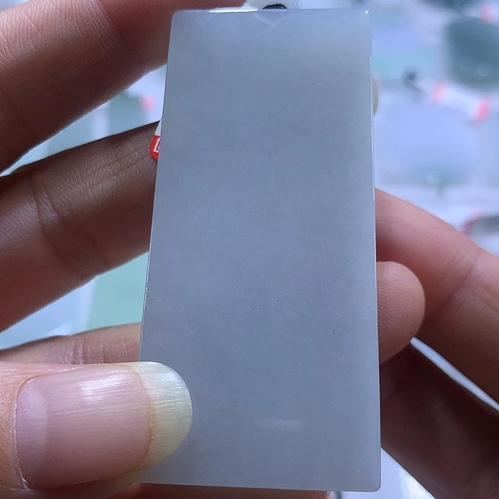 翡翠未镶嵌颈饰乀