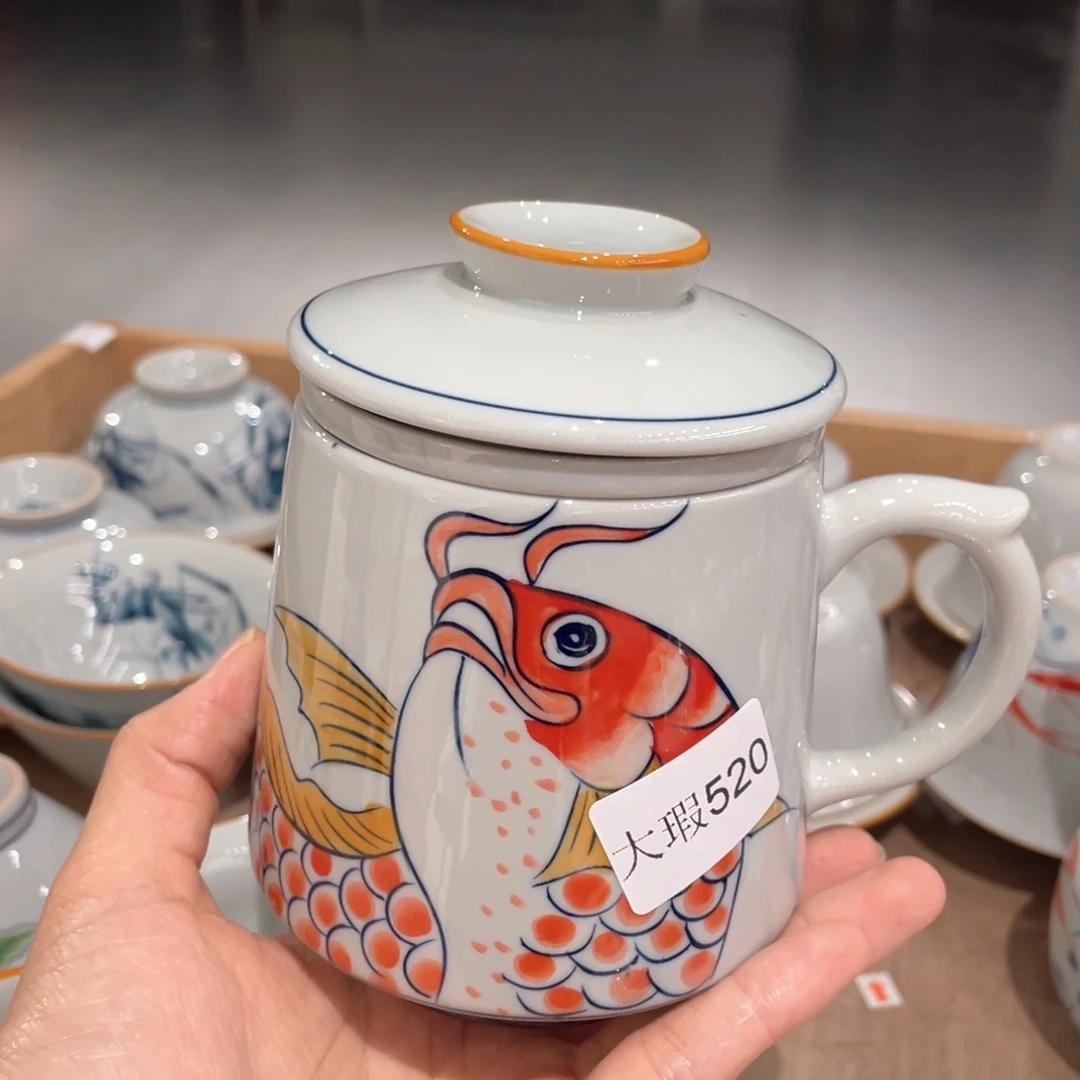 釉下手绘茶具微瑕
