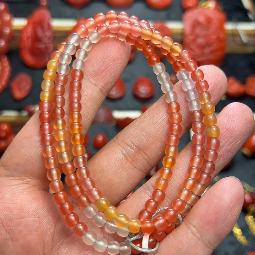 南红玛瑙未镶嵌颈饰