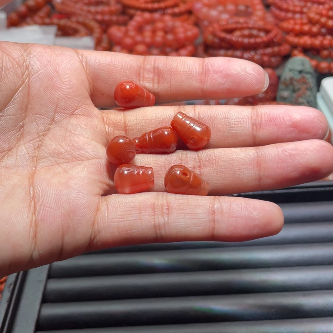 南红玛瑙手链未镶嵌、****