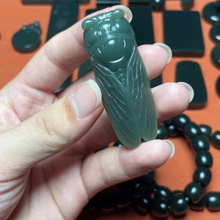 和田玉（青玉）未镶嵌颈饰