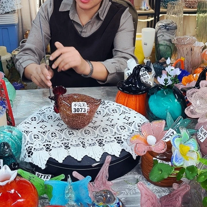 3073胖鸡 家悦琉璃工艺品不完美