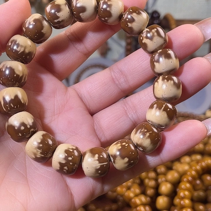 紫金鼠手串紫金半实心老型