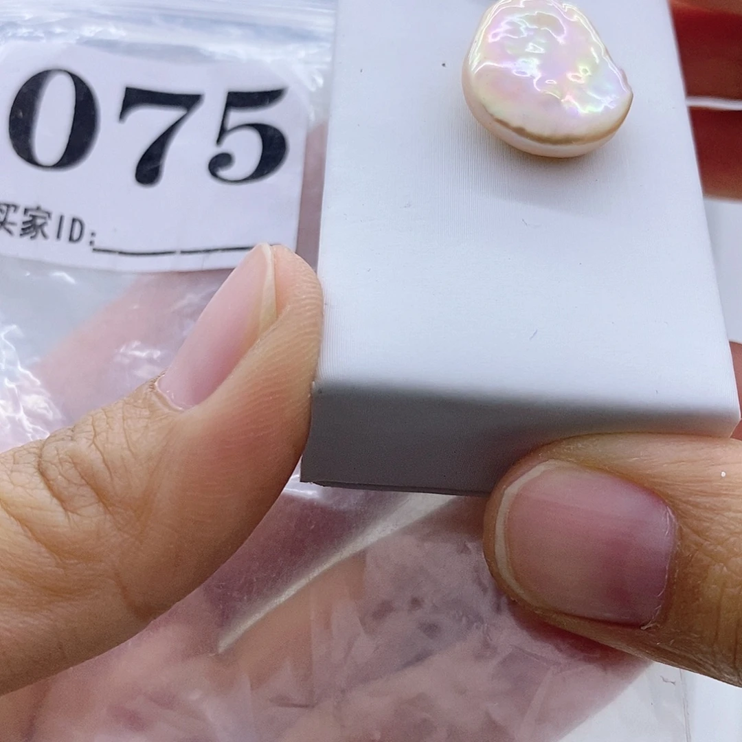 颈饰淡水珍珠钛钢
