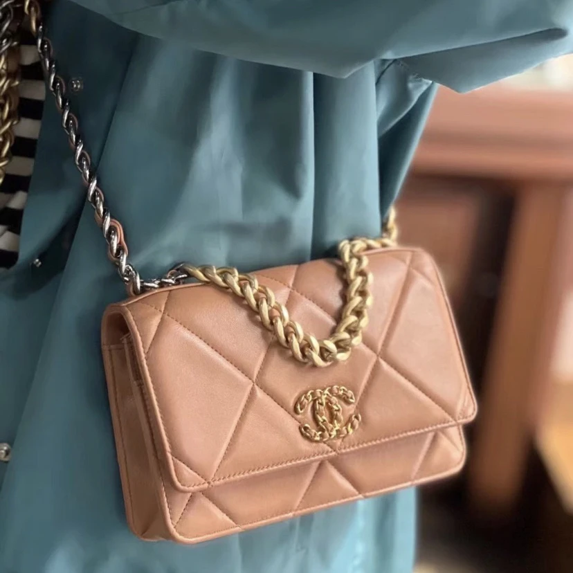 99新 Chanel/香奈儿 Chanel豆沙粉色19woc 25090038-01