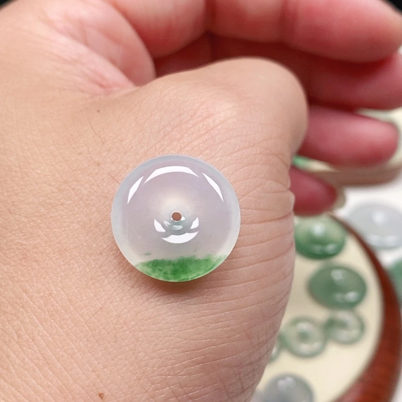【闪购商品】颈饰未镶嵌翡翠