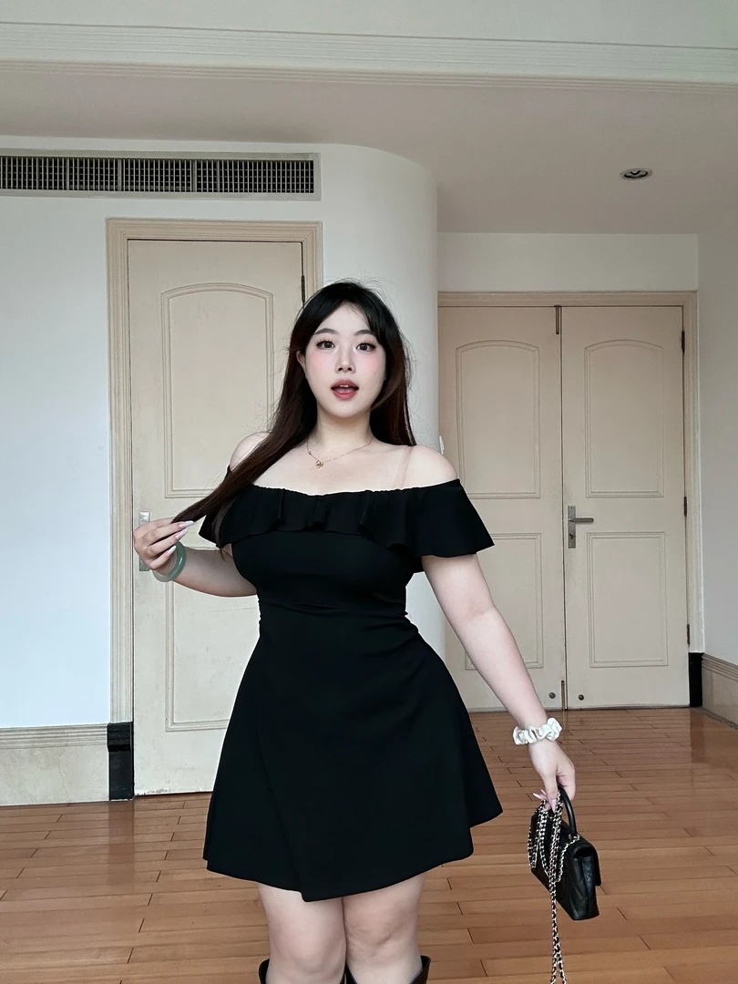 pinkmoon||荷叶夏季性感一字连衣裙  新款气质收腰夏日约会裙