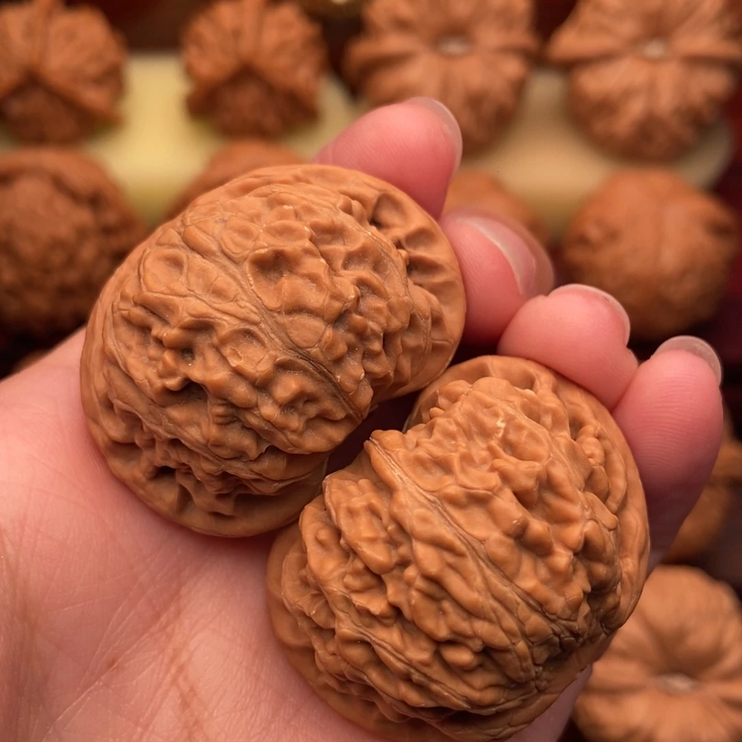 文玩核桃把件精品宫灯狮子头39