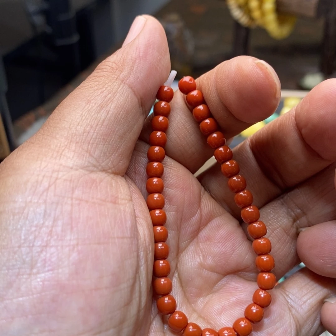 南红玛瑙配饰未镶嵌云****?