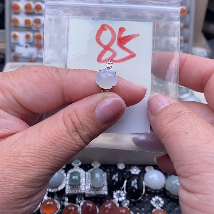 未镶嵌戒指翡翠缅甸