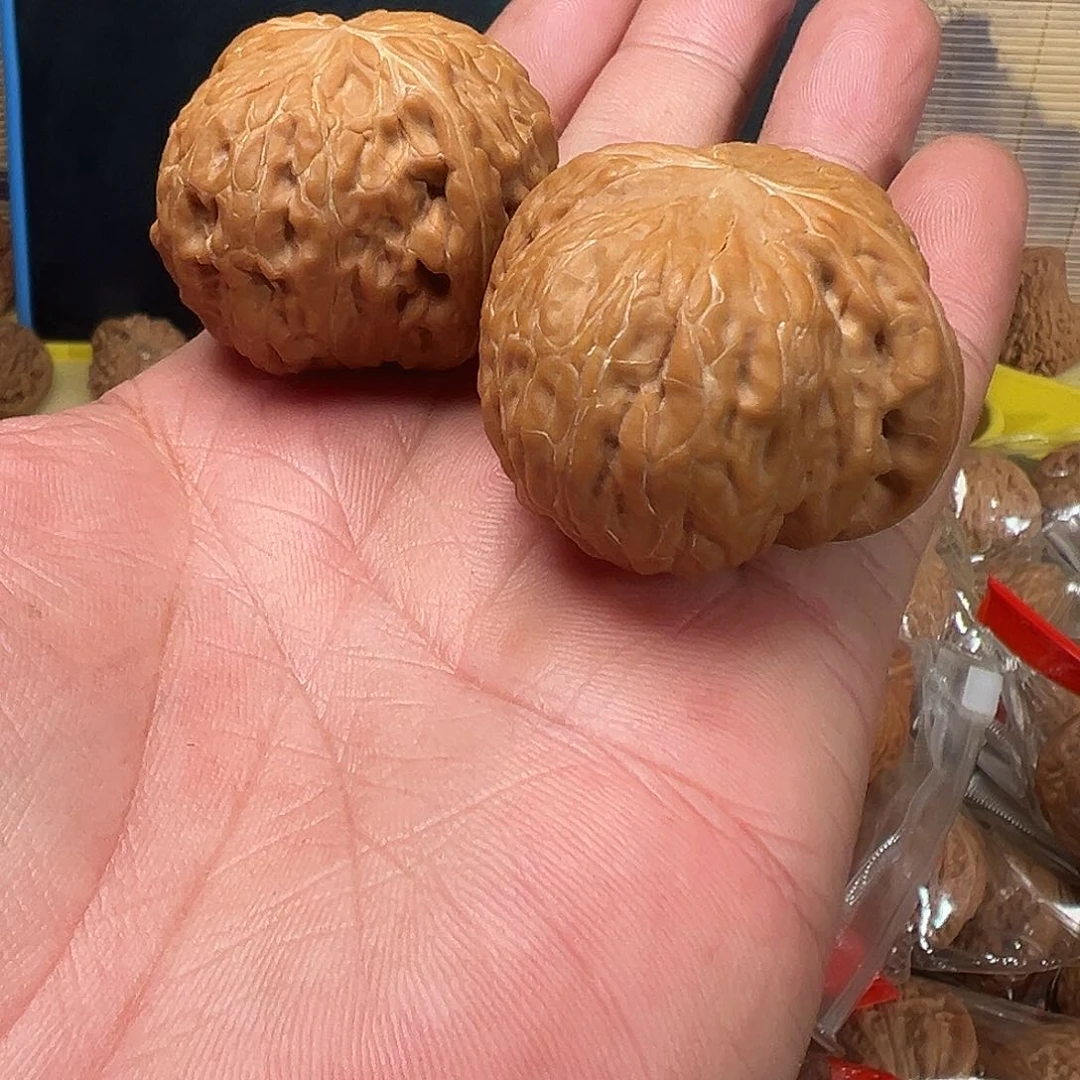 文玩核桃吊坠禹****馆铁锤