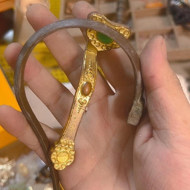 杂色豆（科檀/科特迪瓦檀木）和*泥