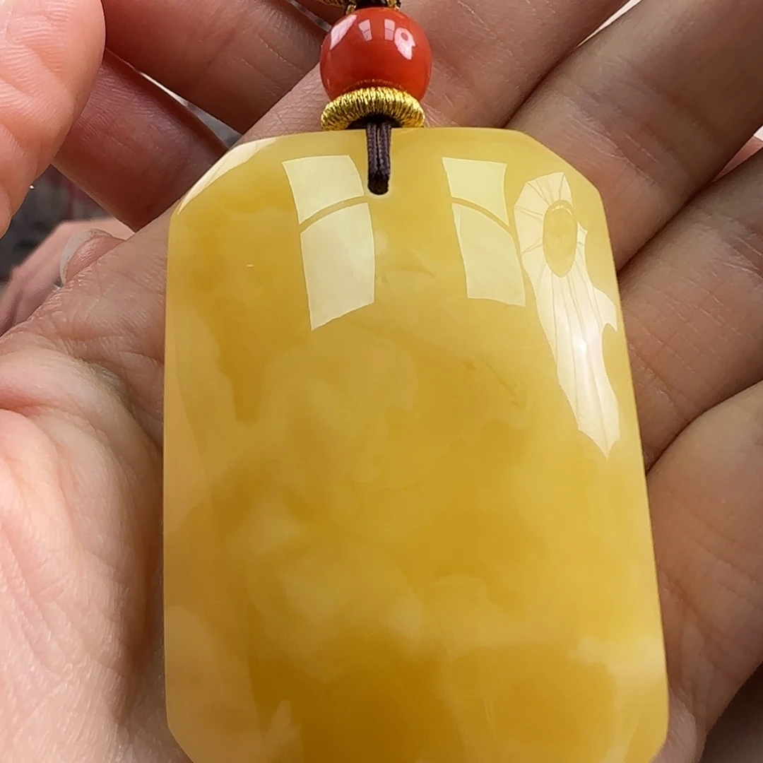 蜜蜡未镶嵌珠宝奇石