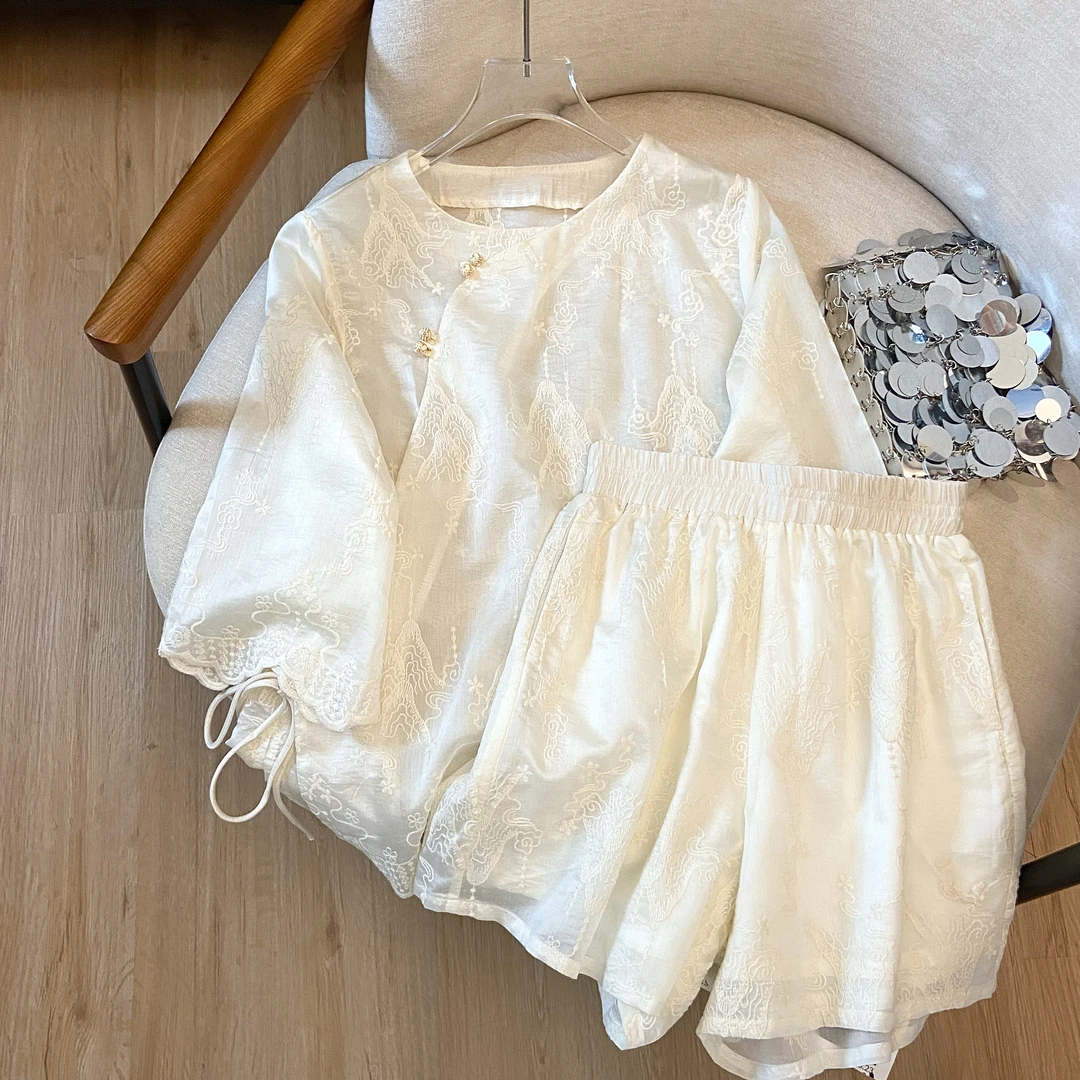 国风唐装斜襟盘扣上衣配短裤两件套女夏季薄款新中式绣花时尚套装