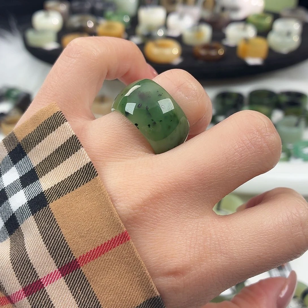 和田玉未镶嵌戒指S69碧玉轮胎17.9