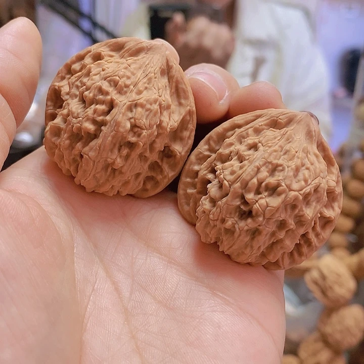 【闪购商品】文玩核桃把件38.5流星雨小众