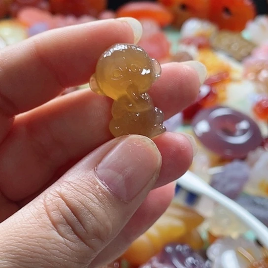 玛瑙/玉髓颈饰未镶嵌y**i