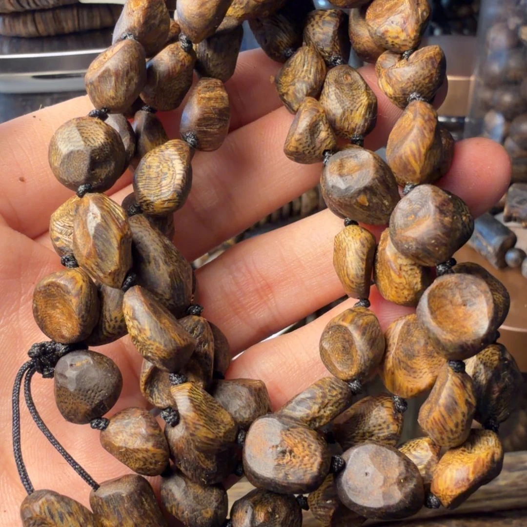 冲***属沉香沉香碎屑沉水树丁29.7g