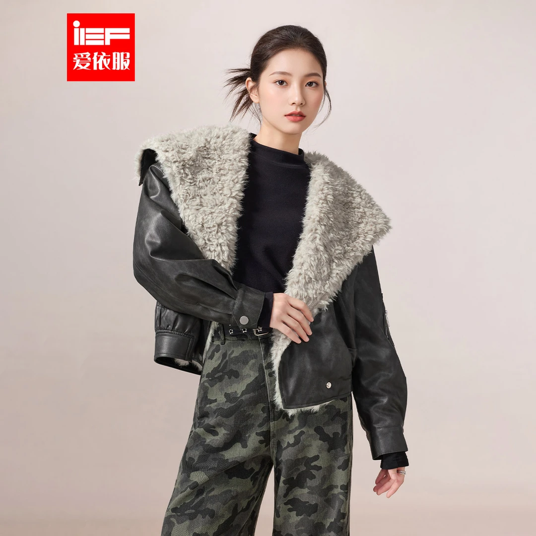 IEF/爱依服2025新款冬季亮面皮外套