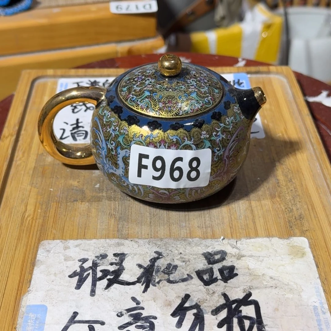 瑕疵介意勿拍陶瓷器皿F966