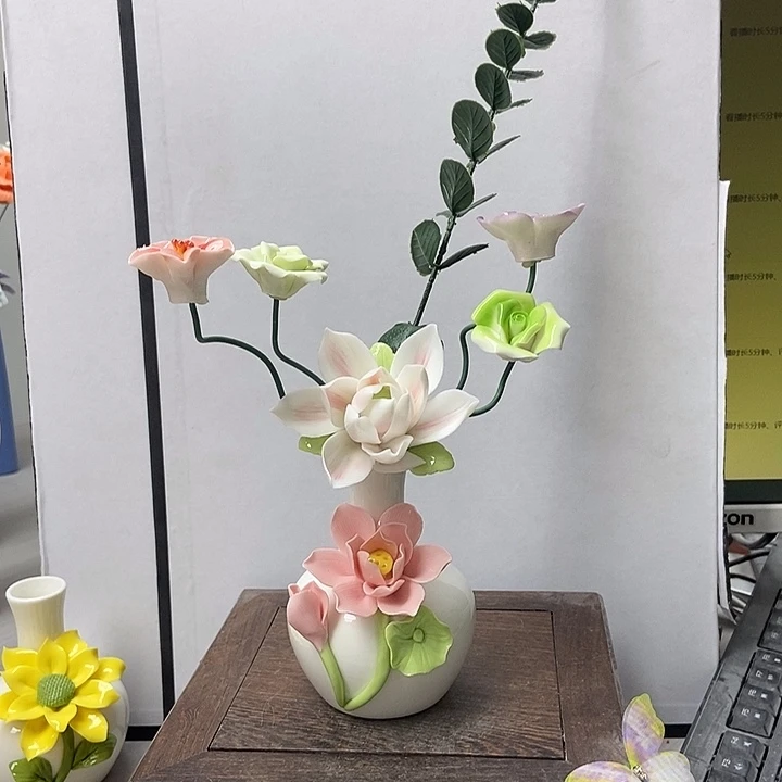 陶瓷纯手工捏花设计