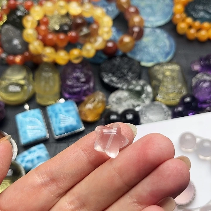 _***兽银S925镶嵌颈饰水晶水晶