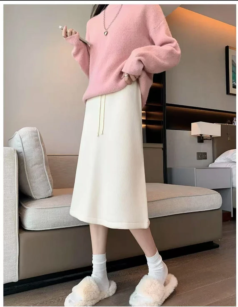 【静姐宠粉】冬季新款女士气质休闲百搭开叉加绒加厚半身裙FQ669