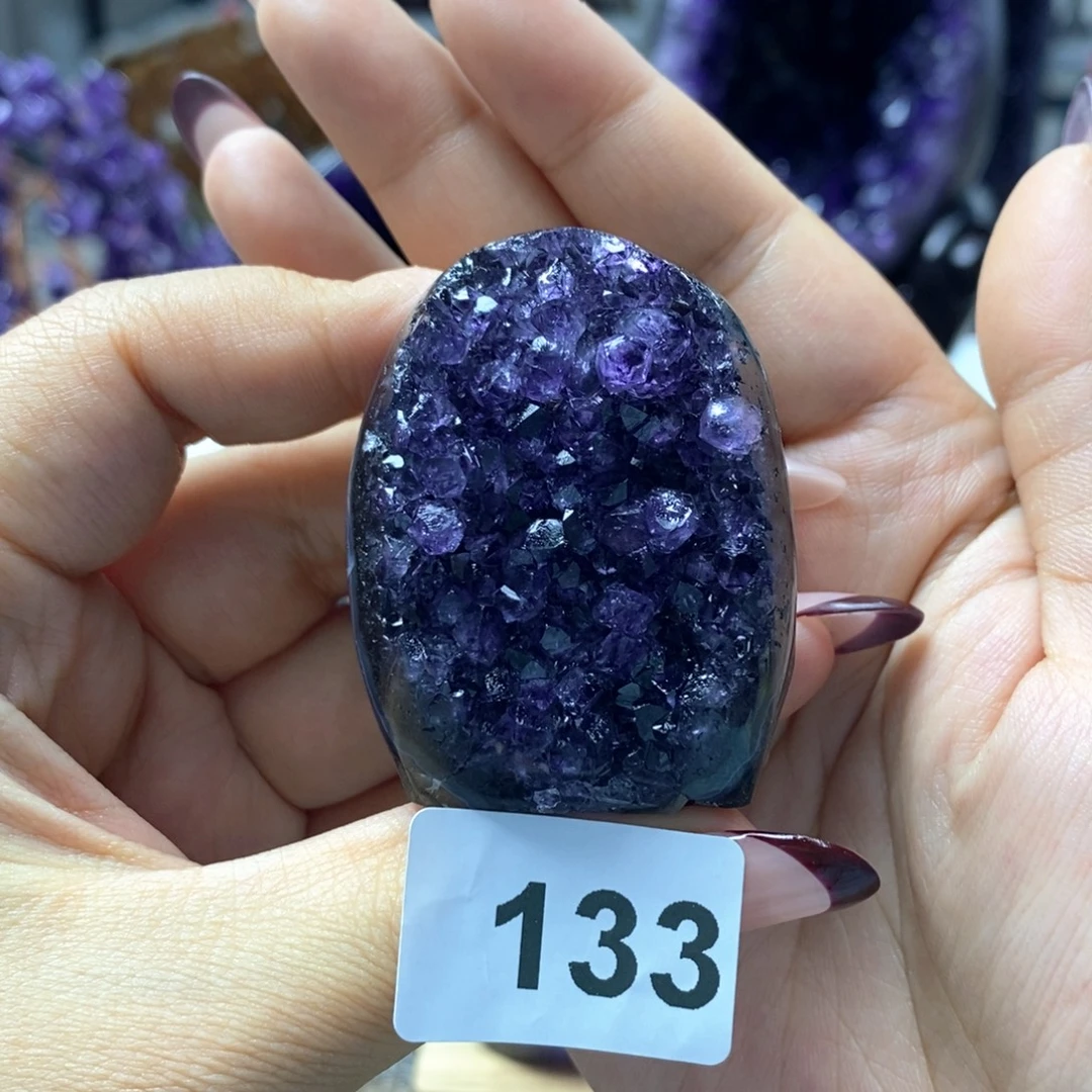 紫晶大型摆件（非配饰）未镶嵌