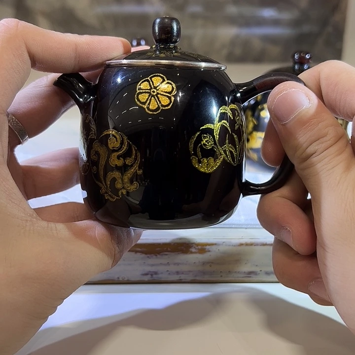 大漆工艺漆包银皮球花茶壶