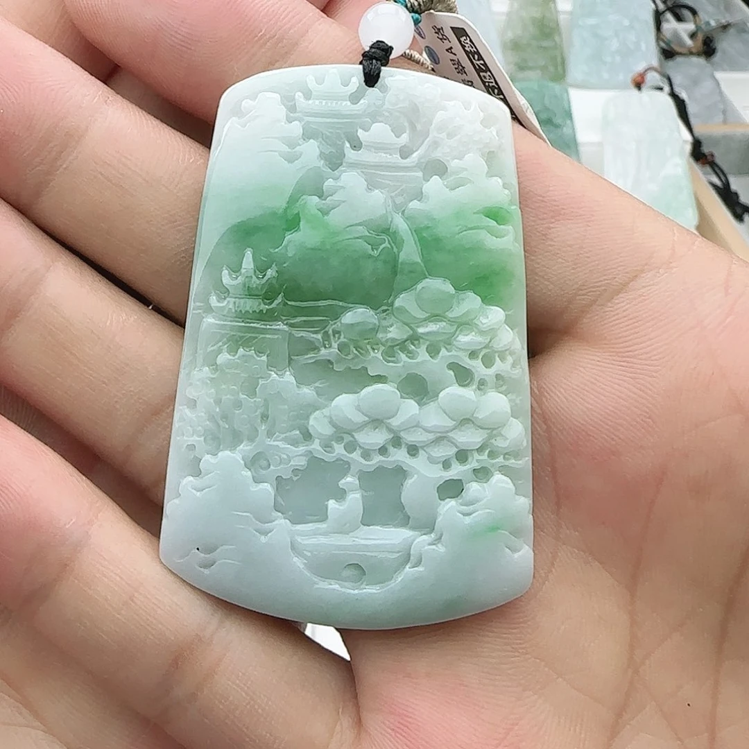 翡翠未镶嵌颈饰翡翠