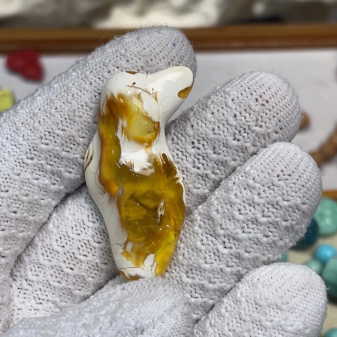 蜜蜡未镶嵌吊坠(不含链)随行金白拉丝溶洞