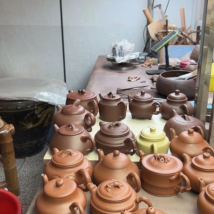 紫砂茶壶彼*时微瑕半手工制作红降坡大彬如意