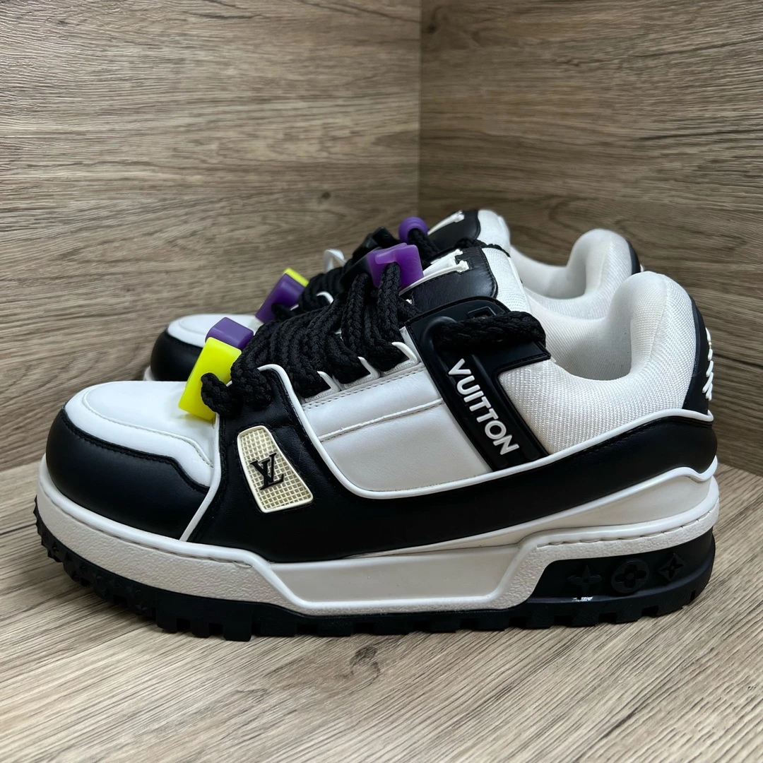 99新 LouisVuitton/路易威登 Trainer 黑白小胖丁 41.5码