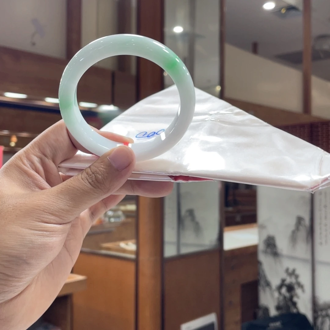 未镶嵌手镯翡翠翡翠手镯