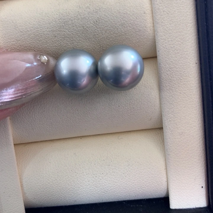 18K金镶嵌耳饰海水珍珠