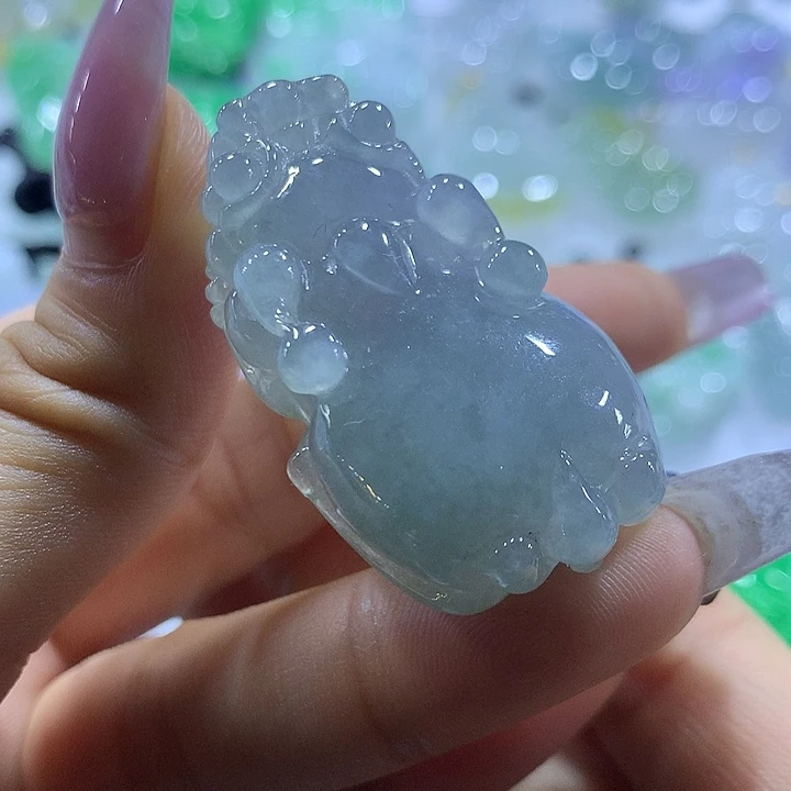 翡翠未镶嵌颈饰天然翡翠A货吊坠