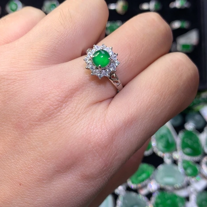 【闪购商品】翡翠耳饰银S925镶嵌天然翡翠