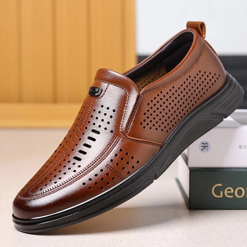 红蜻蜓金典镂空休闲皮鞋透气洞洞凉鞋休闲鞋套脚软底软面潮鞋