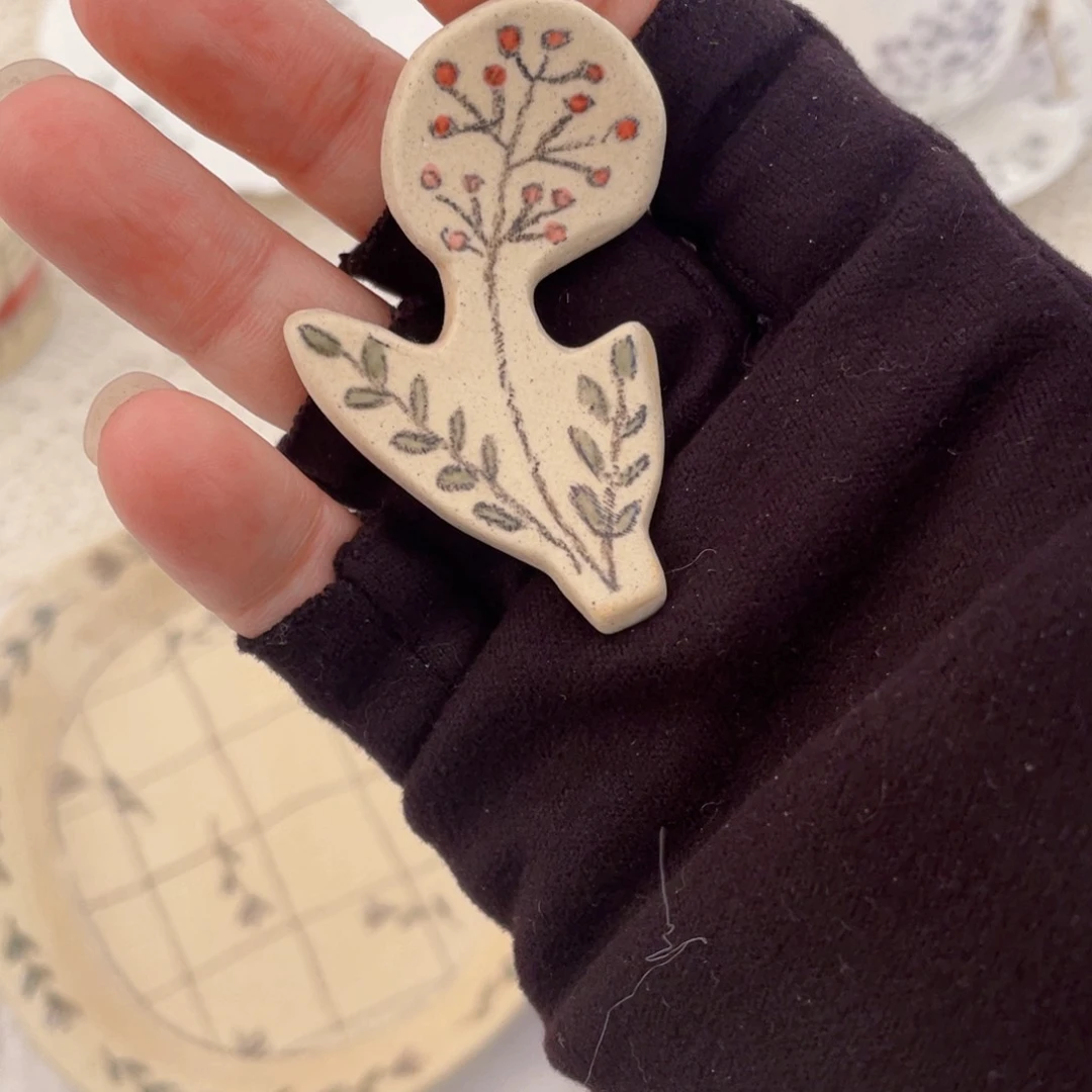 景德镇陶瓷艺术品小****丽