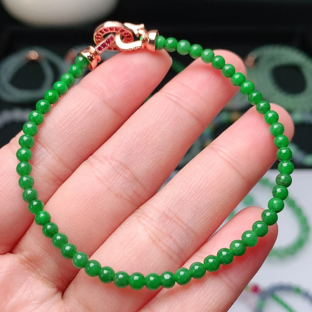 翡翠手链未镶嵌翡翠