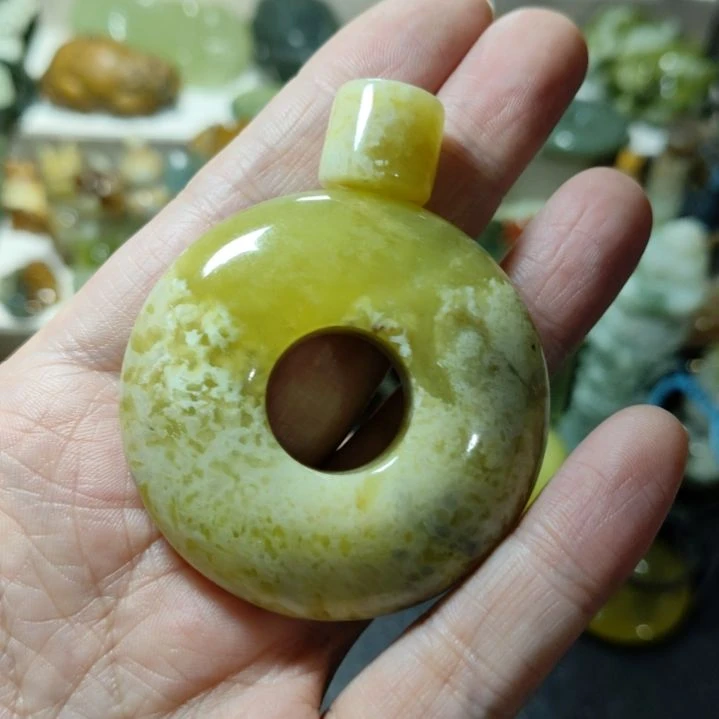 岫玉平安扣未镶嵌