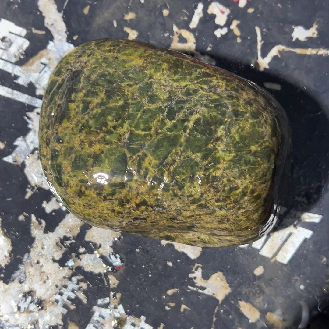 未镶嵌蛇纹石玉西藏藏玉药王石倍****赵