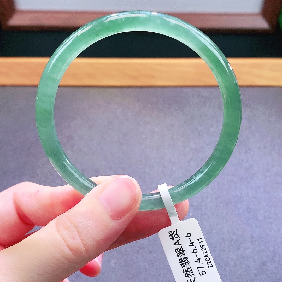 未镶嵌手镯翡翠天然翡翠