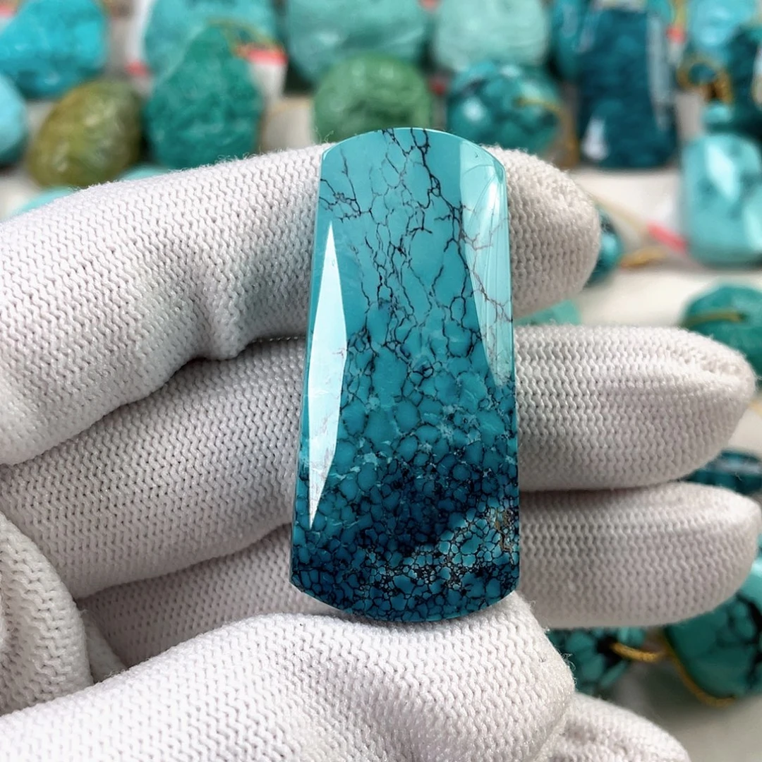 绿松石未镶嵌车挂