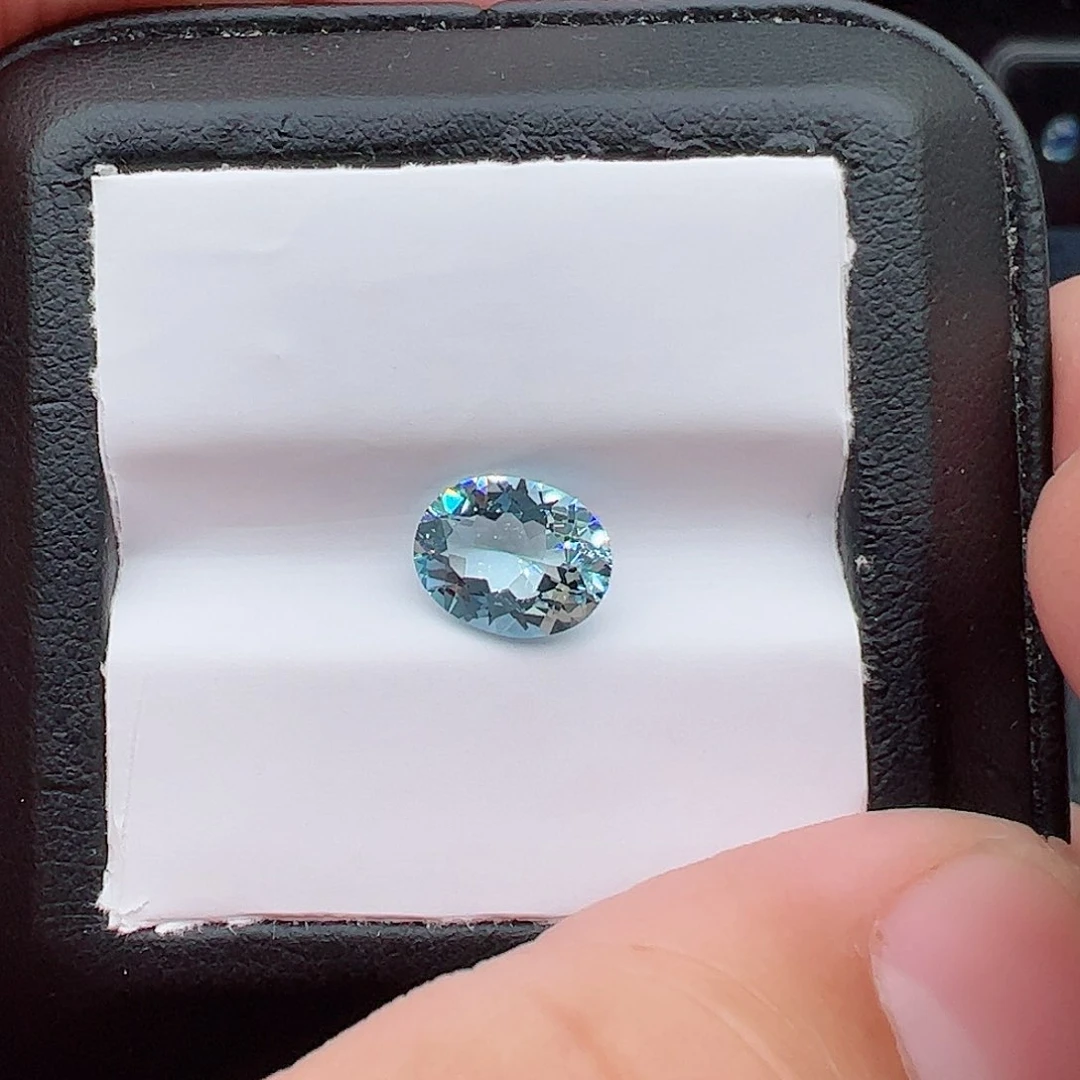 海蓝宝石裸石未镶嵌1.64克拉