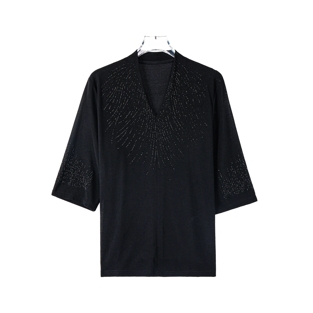 X26208夏季新款百搭气质亮钻T恤宽松打底女士设计感