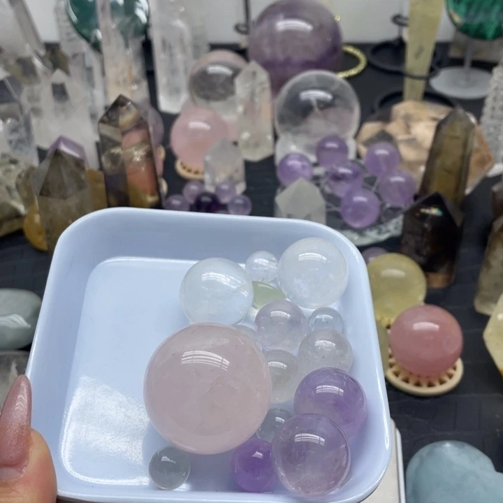 水晶24未镶嵌芝**萄天然水晶