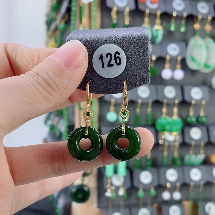 18K金镶嵌和田玉耳饰龙****活