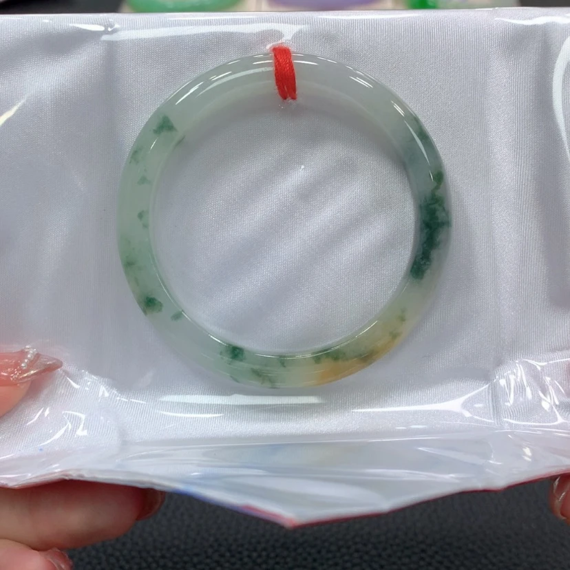 【闪购商品】翡翠手镯未镶嵌翡翠